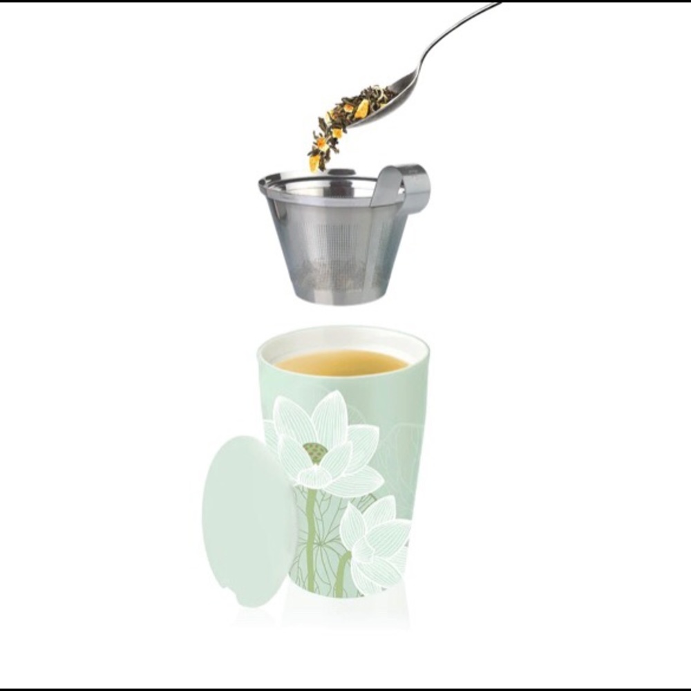 Tea Forte Lotus Steeping Cup with Infuser and 10 Single Steeps Loose Leaf Tea